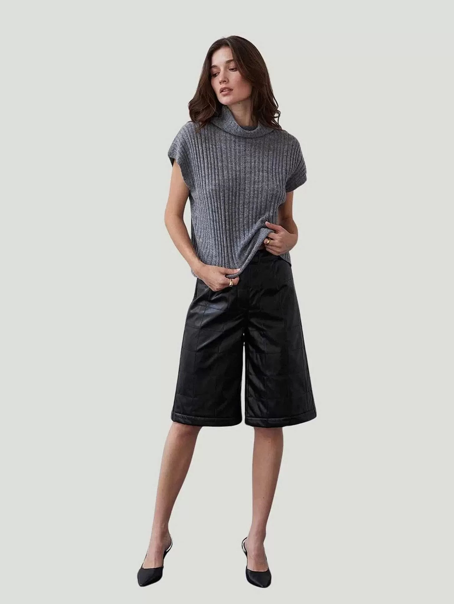 Best Sale Amanda Vegan Leather Bermuda Quilted Shorts Women Shorts