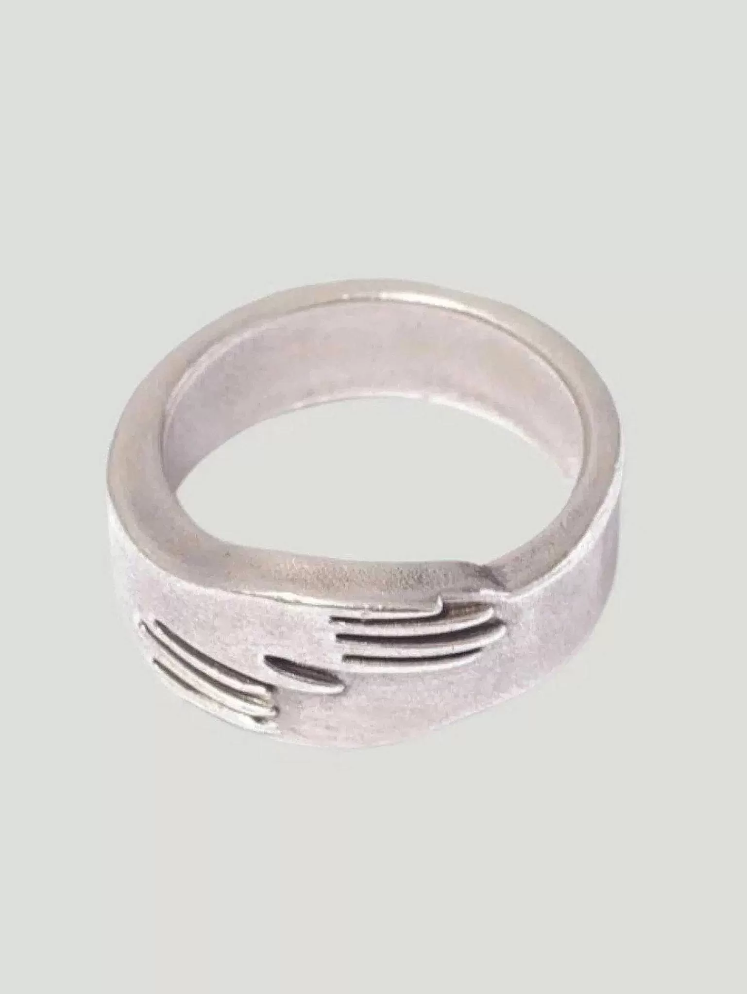 New Hand In Hand Ring Women Jewelry