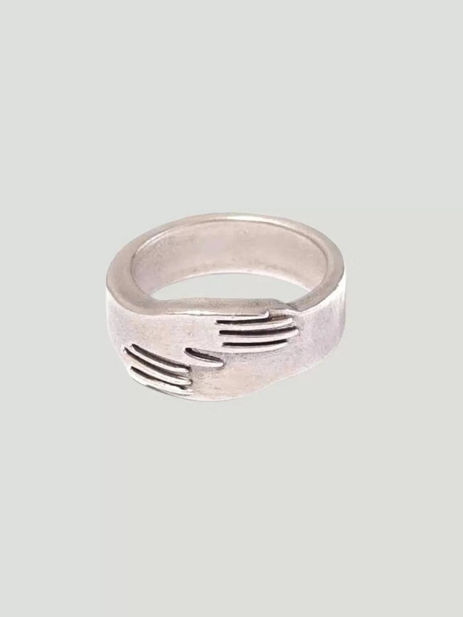 New Hand In Hand Ring Women Jewelry