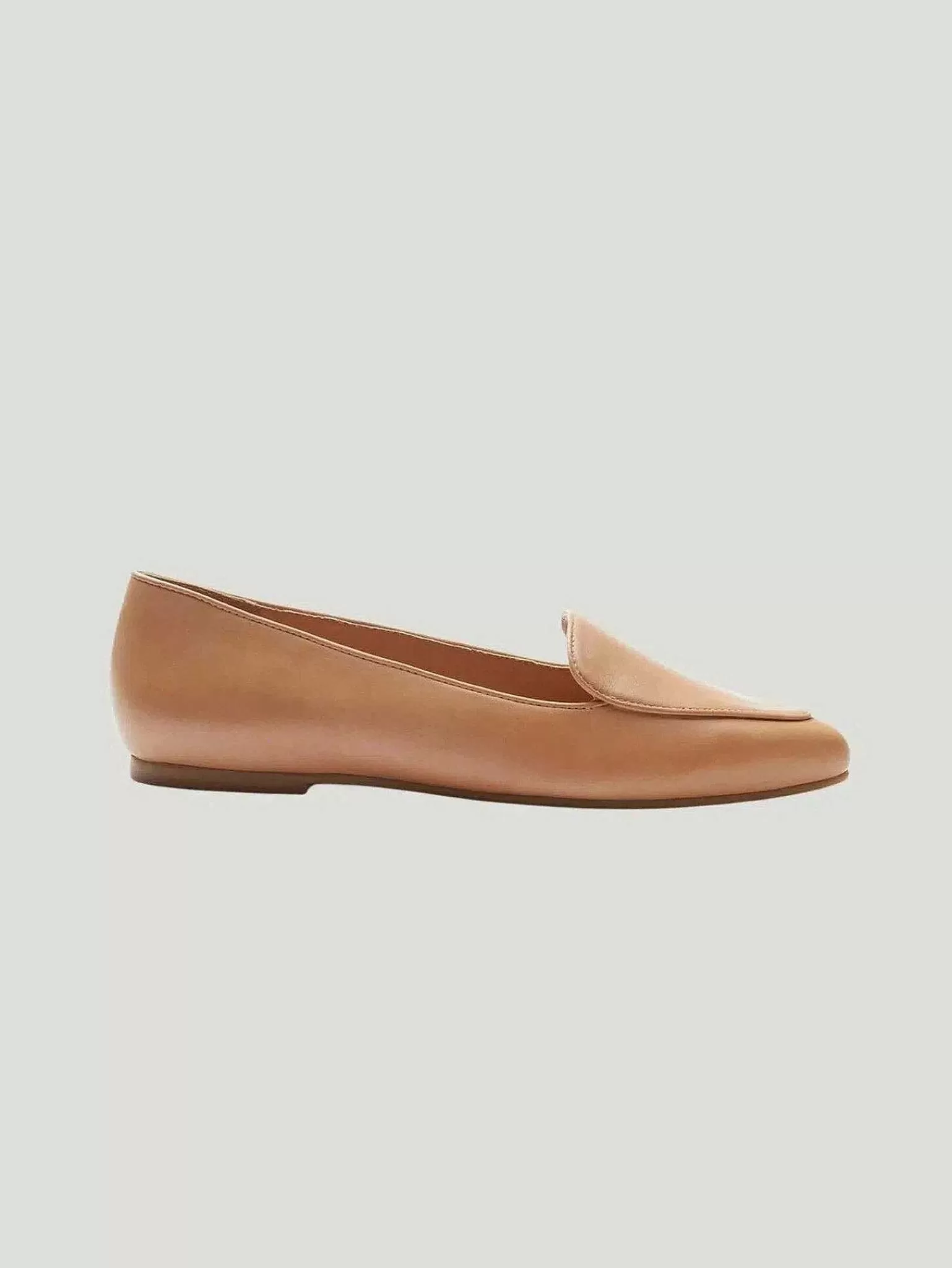 Store Nude Loafer Women Flats